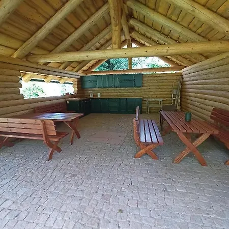 Campingplatz Maringotka Lesni Mlyn *